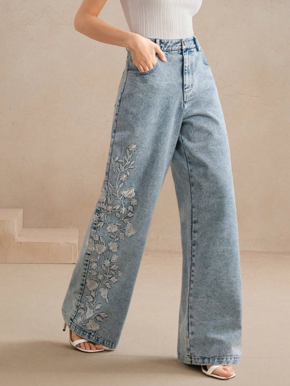 Blue Casual Women's Floral Embroidered Regular Fit Zipper Fly Wide Leg Pants - Picture 4 of 6